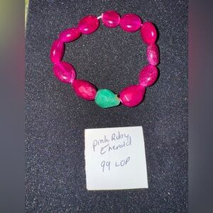 Stunning Pink Ruby & Emerald Vintage Stretch Bracelet
